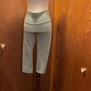 Lululemon yoga pants